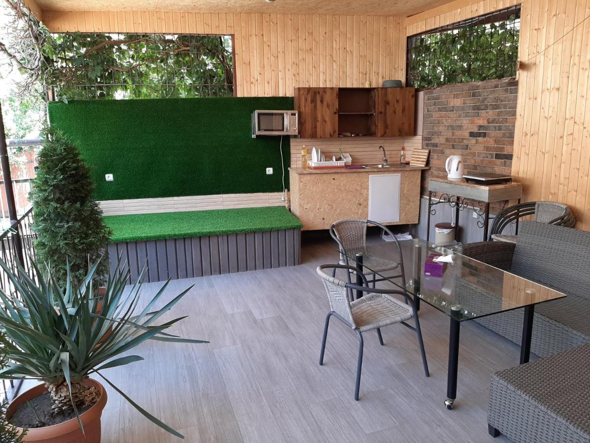 Shara Talyan Guest House & Tours Erevan Exterior foto