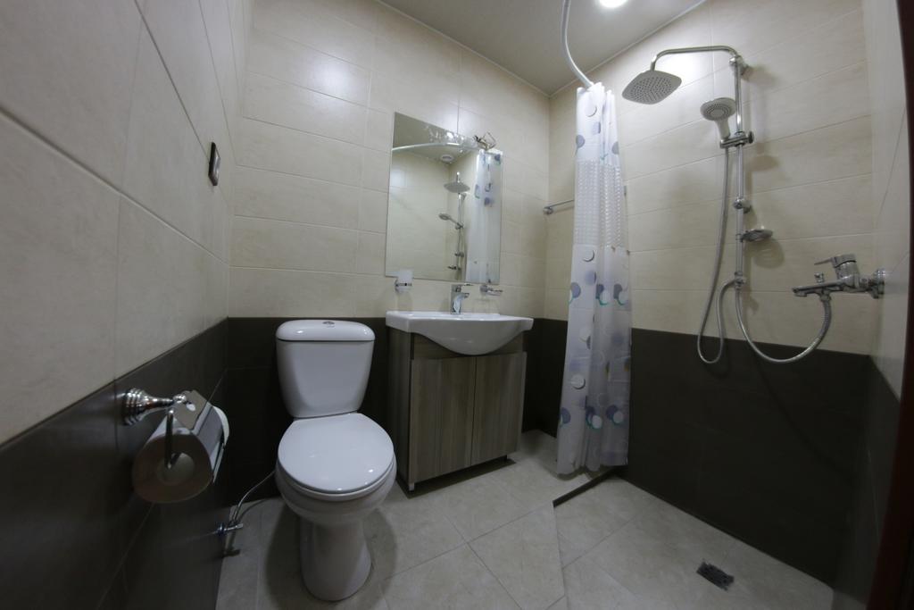 Shara Talyan Guest House & Tours Erevan Quarto foto