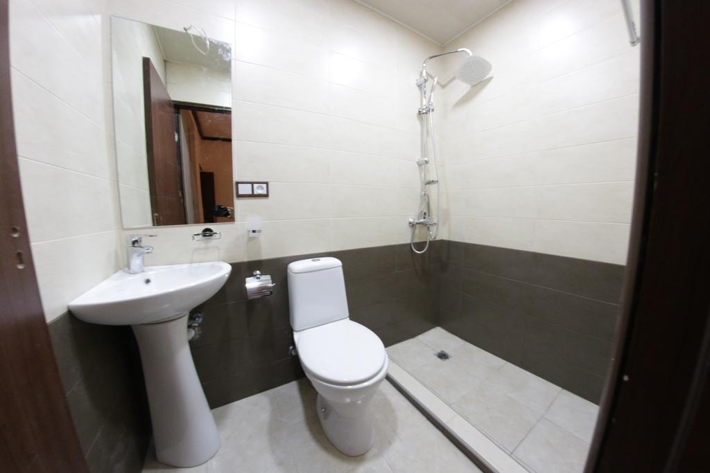 Shara Talyan Guest House & Tours Erevan Quarto foto